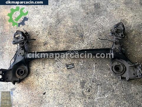 Opel Corsa Arka Dingil çıkma parça