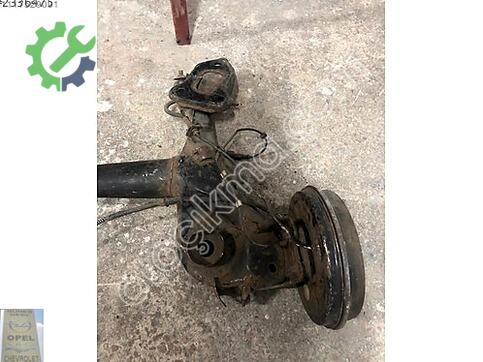 Opel Corsa Arka Dingil çıkma parça