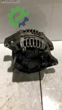 Opel Corsa Şarj Dinamosu 0124425009 çıkma parça