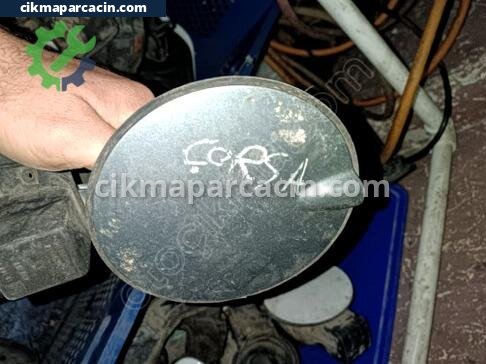 Opel Corsa Depo Kapağı çıkma parça