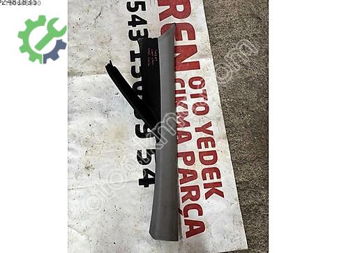 Opel Corsa Ön Cam çıkma parça