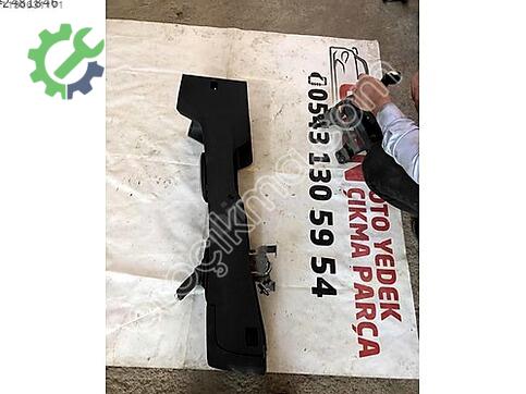 Opel Corsa Orta Konsol çıkma parça