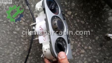Opel Corsa Klima Kontrol Paneli 148284 çıkma parça