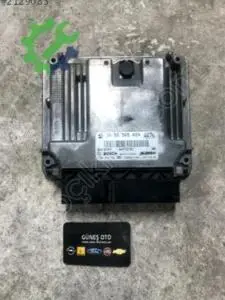 Opel Corsa Motor Beyni 55579447 Çıkma