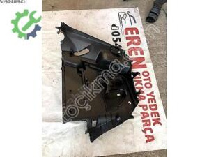 Opel Corsa D Orijinal Arka Bagaj Kapak Plastiği
