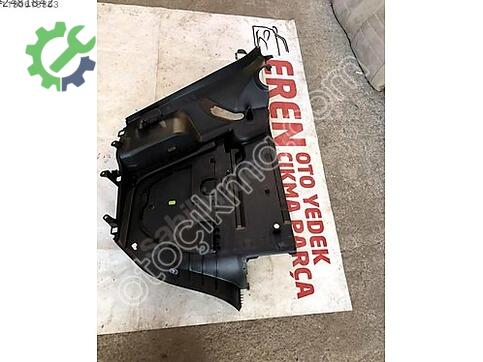 Opel Corsa Bagaj Plastiği çıkma parça