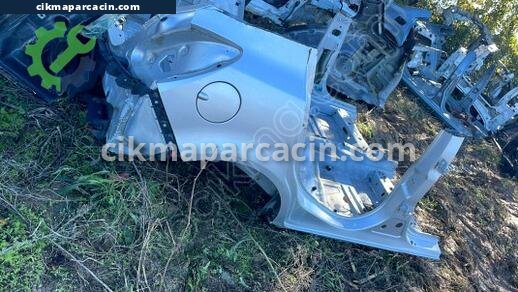 Opel Corsa Sağ Arka Çamurluk çıkma parça