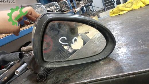 Opel Corsa Sağ Dış Ayna çıkma parça