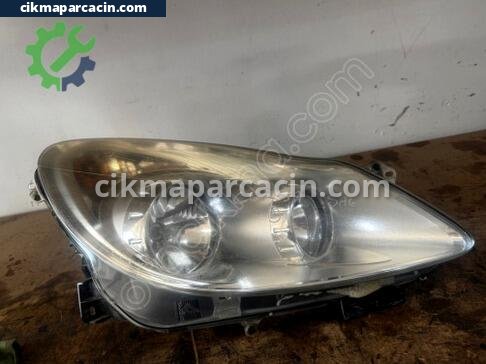 Opel Corsa Sağ Ön Far çıkma parça