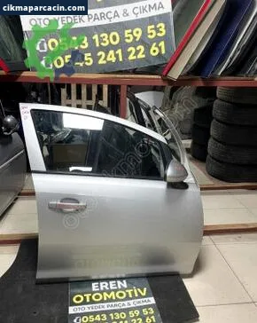 Opel Corsa Sağ Ön Kapı çıkma parça