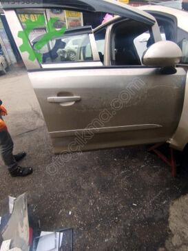 Opel Corsa Sağ Ön Kapı çıkma parça
