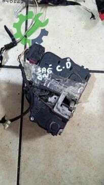 Opel Corsa Sağ Ön Kapı Kilidi çıkma parça