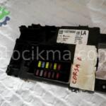 Opel Corsa D Sigorta kutusu hatasız orjinal çıkma