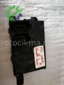 Opel Corsa D Sigorta kutusu Otomatik benzinli hatasız orjina