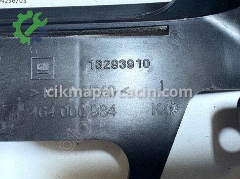 Opel Corsa Kontrol Ünitesi 13293910 çıkma parça