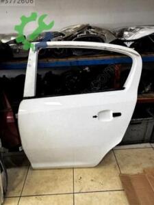 Çıkma Orijinal Sol Arka Kapı Opel Corsa (2. Adet)