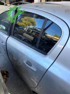 OPEL CORSA D SOL ARKA KAPI CAMI ORJİNAL ÇIKMA