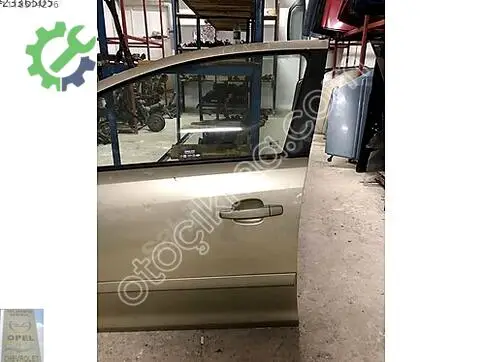 Opel Corsa Sol Ön Kapı çıkma parça