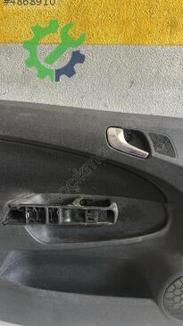 Opel Corsa Kapı Döşemesi P1002880 çıkma parça