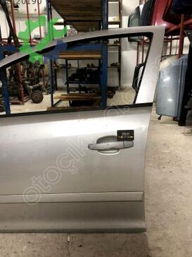Opel Corsa Sol Ön Kapı çıkma parça