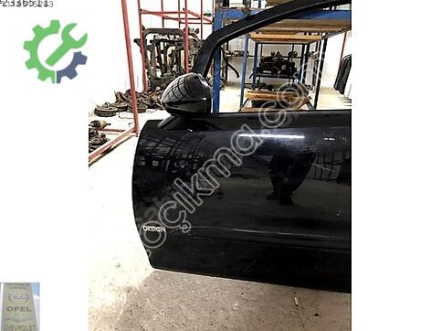Opel Corsa Sol Ön Kapı çıkma parça