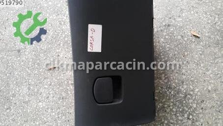 Opel Corsa Torpido çıkma parça