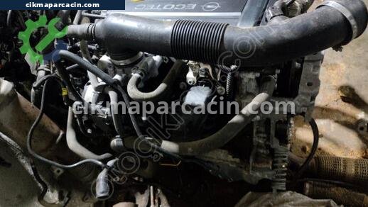 Opel Corsa Motor Komple çıkma parça