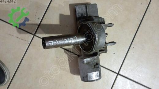 Opel Corsa Direksiyon Mili çıkma parça