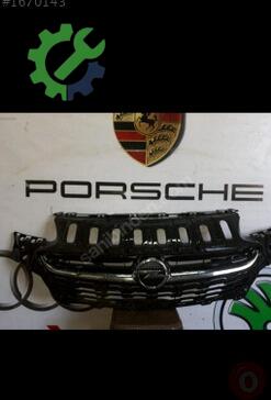 Opel Corsa Ön Panjur çıkma parça