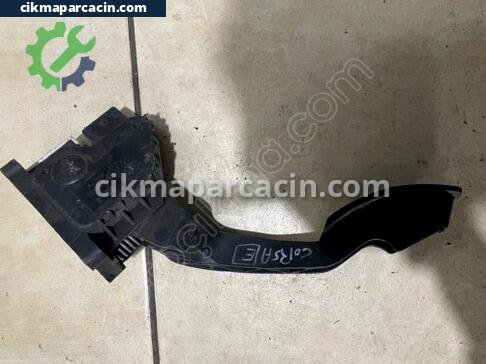 Opel Corsa Pedal çıkma parça