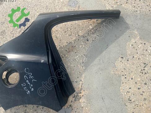 Opel Corsa Sağ Arka Çamurluk çıkma parça