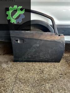 Opel corsa E sağ ön kapı