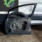 Opel corsa E sağ ön kapı