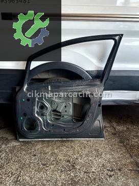 Opel Corsa Sağ Ön Kapı çıkma parça