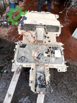 Opel Corsa Akü çıkma parça