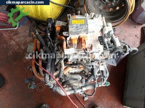 Opel Corsa Motor Komple çıkma parça