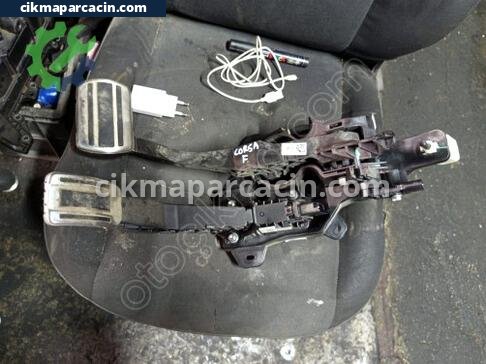 Opel Corsa Pedal çıkma parça