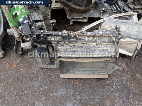 Opel Corsa Radyatör çıkma parça