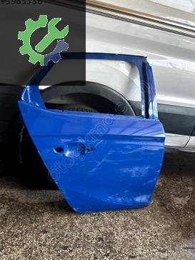 Opel Corsa Sağ Arka Kapı çıkma parça