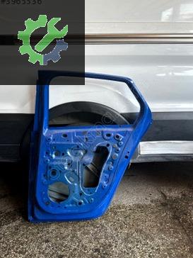 Opel Corsa Sağ Arka Kapı çıkma parça