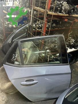 Opel Corsa Sağ Arka Kapı çıkma parça