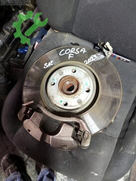 Opel Corsa Sağ Taşıyıcı çıkma parça