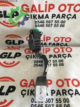 Opel Corsa Pedal çıkma parça