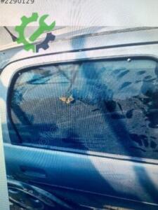 Opel Corsa sağ arka kapı