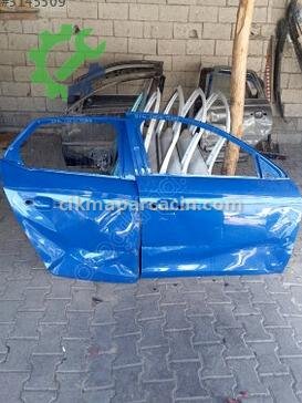 Opel Corsa Sağ Ön Kapı çıkma parça