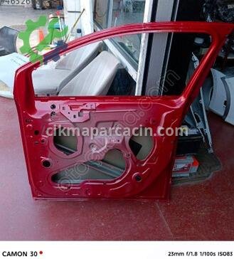 Opel Crossland Sağ Ön Kapı çıkma parça