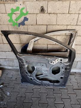 Opel Crossland Sol Ön Kapı 20018 çıkma parça
