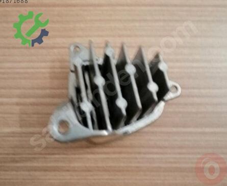 Opel Crossland Far Beyni 90181487-90181483 çıkma parça