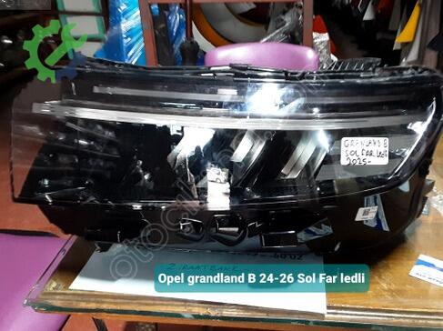 Opel Grandland Sol Ön Far 24-26 çıkma parça