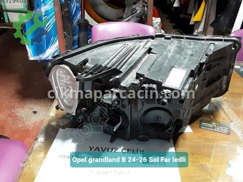 Opel Grandland Sol Ön Far 24-26 çıkma parça